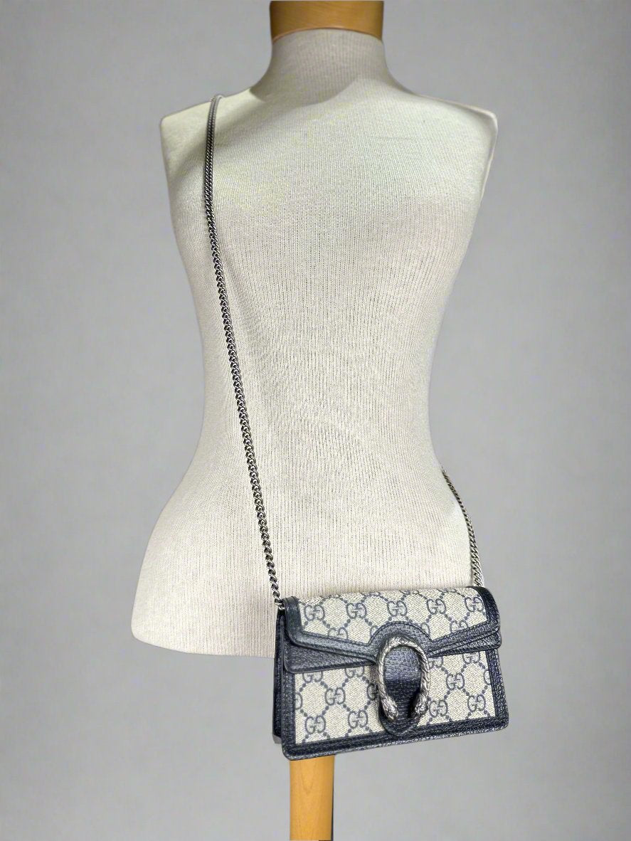 Gucci Dionysus GG Super Mini Bag
