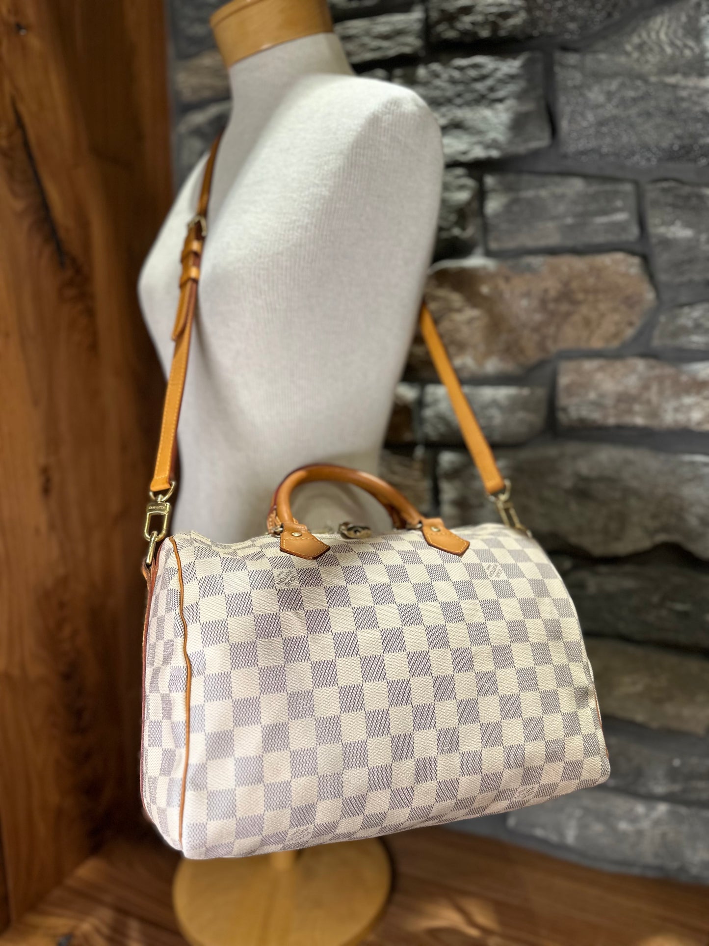 Louis Vuitton Speedy Bandouliere 30