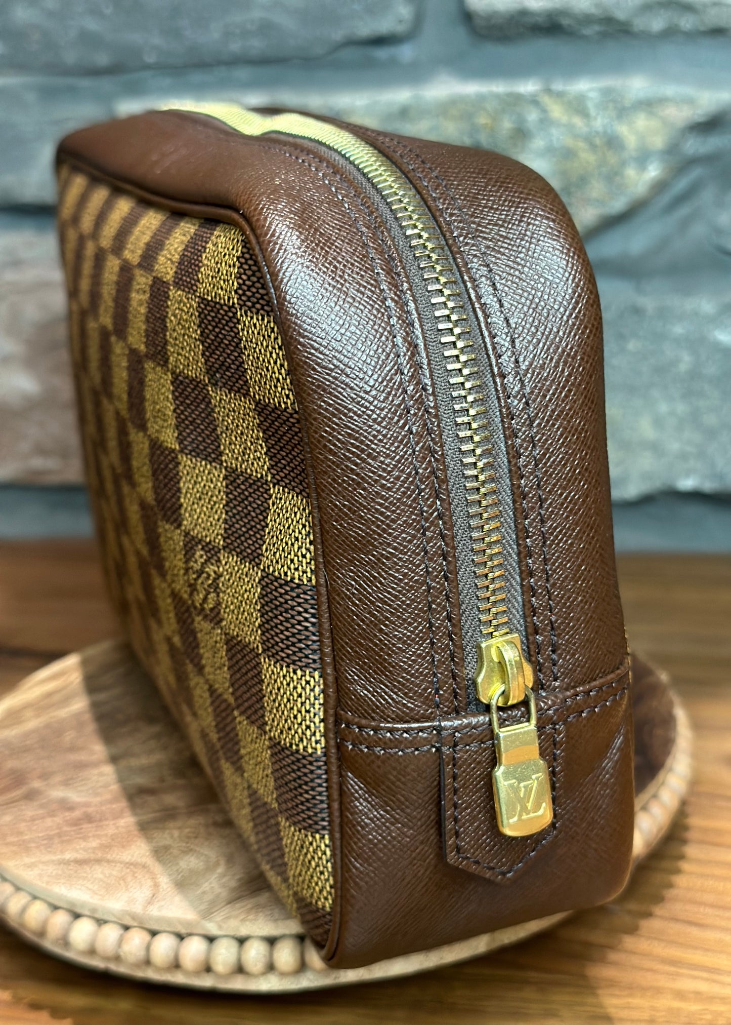 Louis Vuitton Trousse Toilette